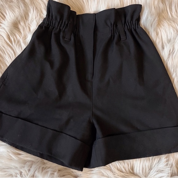 Sunday best Paperbag shorts - Picture 1 of 2